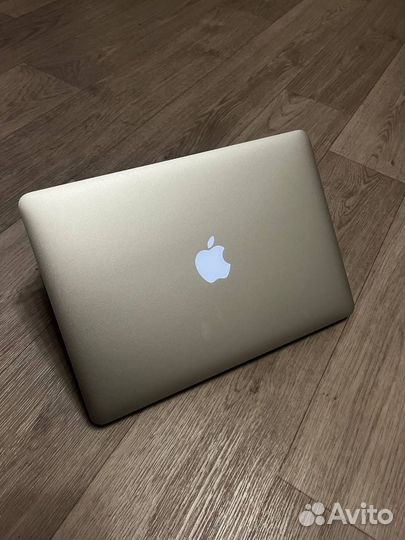 Apple macbook air 13 i5