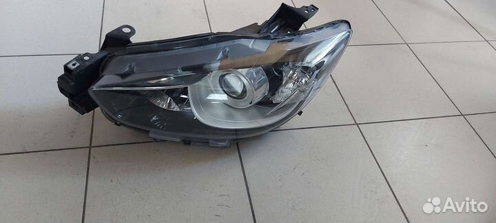 Фара передняя левая галоген Mazda CX-5