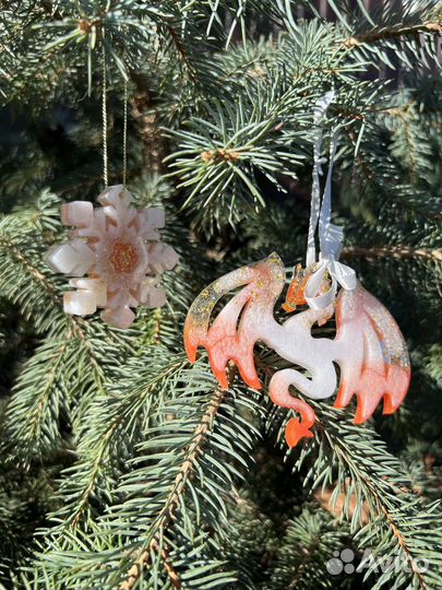 Новогодние игрушки из эпоксидной смолы