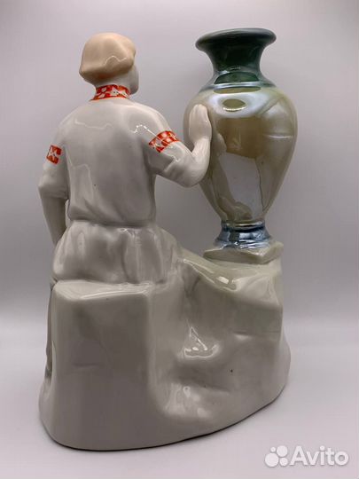 Статуэтка фарфор СССР 