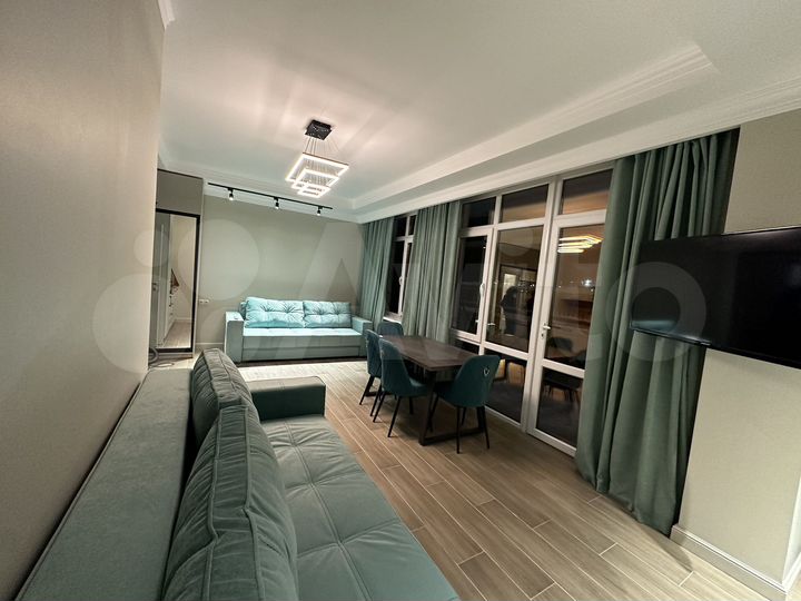 2-к. квартира, 55 м², 3/8 эт.