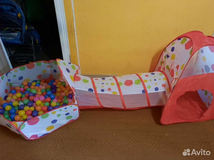 Сухой бассейн с шариками