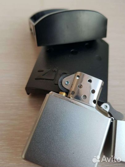 Zippo 21139 BS Scrolled feather