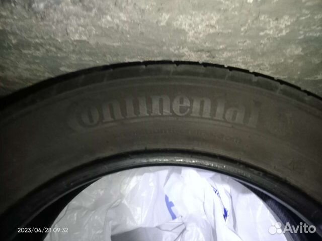 Continental ContiPremiumContact 2 215/55 R17