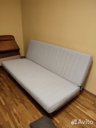 Диван IKEA бединге