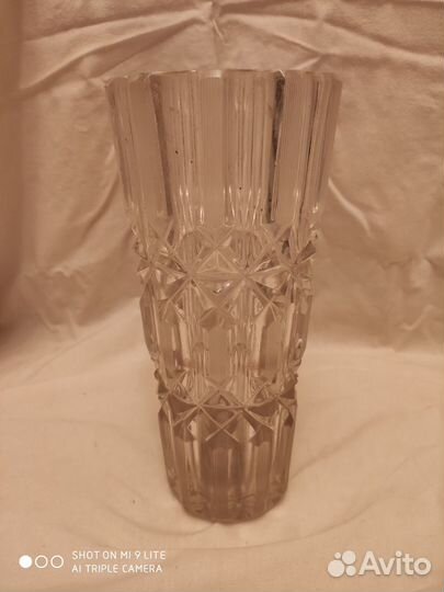 Хрустальная ваза