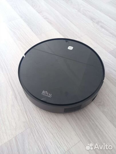 Робот пылесос