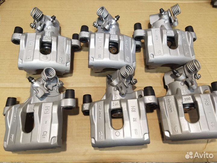 Задний суппорт Ford Focus/Mazda3