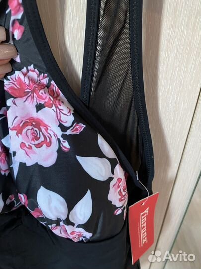 Купальник женский слитный 46 новый