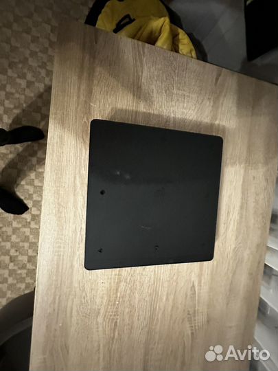 Sony ps4 slim