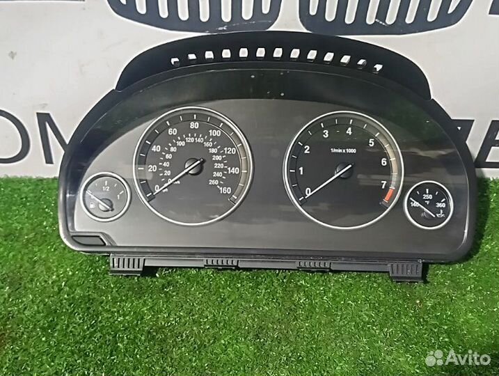 Панель приборов Bmw 5 F10XI N55B30 2012