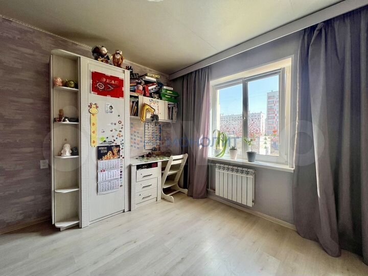 3-к. квартира, 73 м², 3/10 эт.