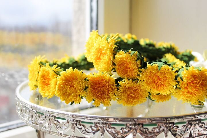 Венок на голову из цветов