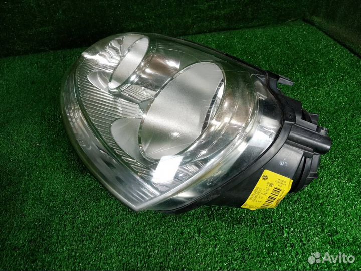 Фара передняя левая Volkswagen Jetta 5 BLG (1.4)