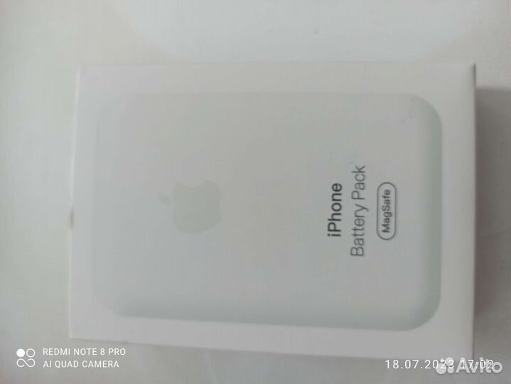 Павербанк apple