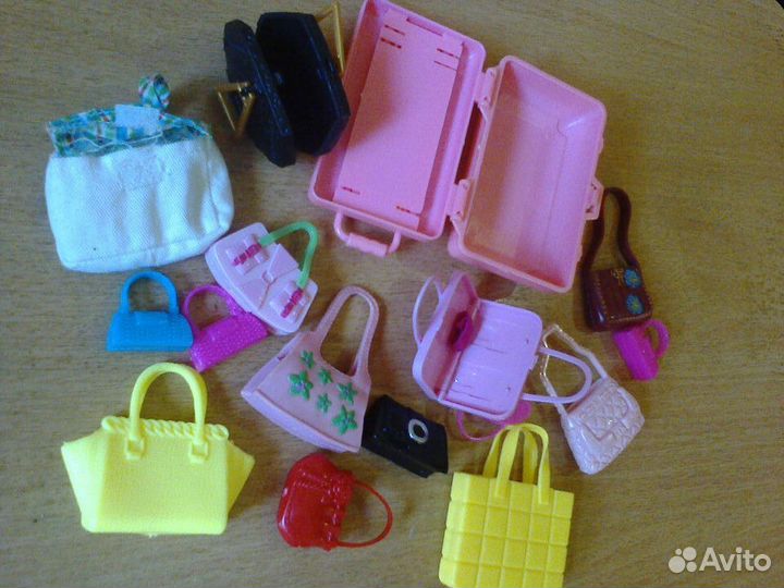 Оригинальная обувь,одежда,сумочки для кукол