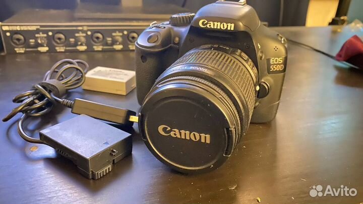 Canon EOS 550d 18-55mm + USB адаптер