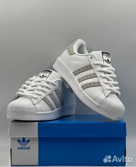 Кроссовки Adidas Superstar