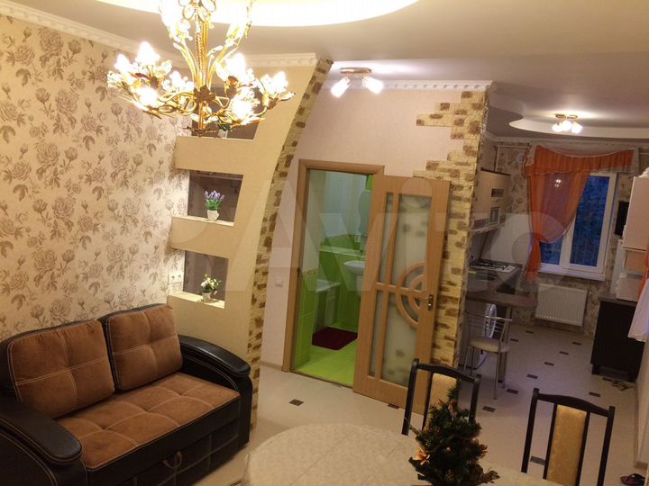 2-к. квартира, 67 м², 2/3 эт.