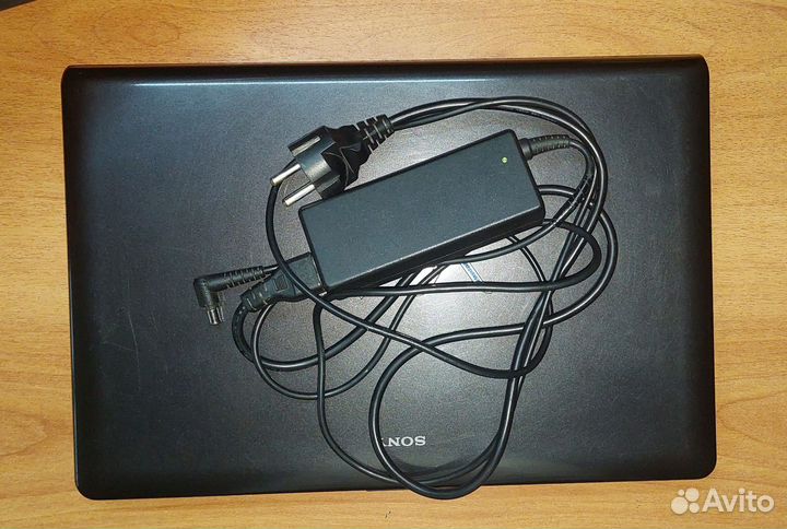 Ноутбук sony vaio i3