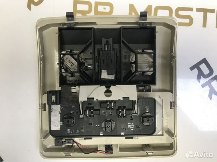 Плафон салона Range Rover Sport с люком 2005-2009