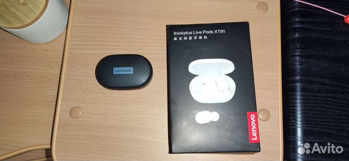 Безпроводные наушники Lenovo