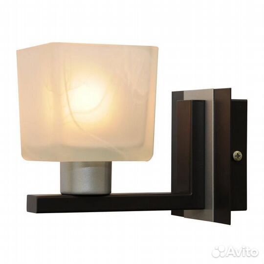 Настенный светильник бра