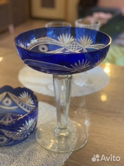 Ваза для фруктов на ножке цветное стекло СССР