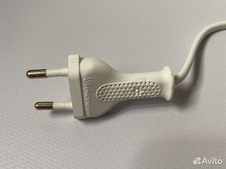 Электрическая зубная щетка Braun oral b