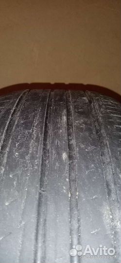Yokohama BluEarth E50 215/65 R17