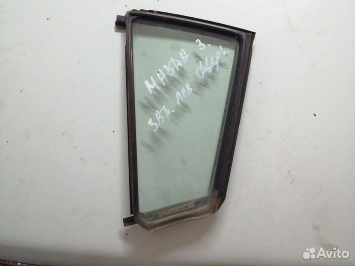Форточка задней левой двери мазда 3 бк