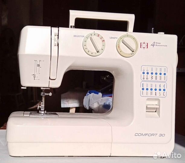 Швейная машинка Comfort 30