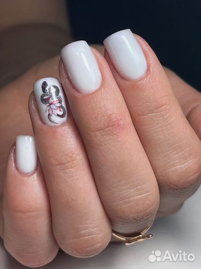 Маникюр на дому