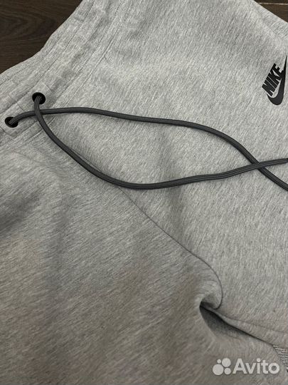 Спортивные штаны nike