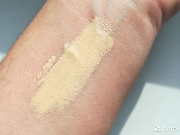 Catrice тональная сыворотка Nude drop Tinted