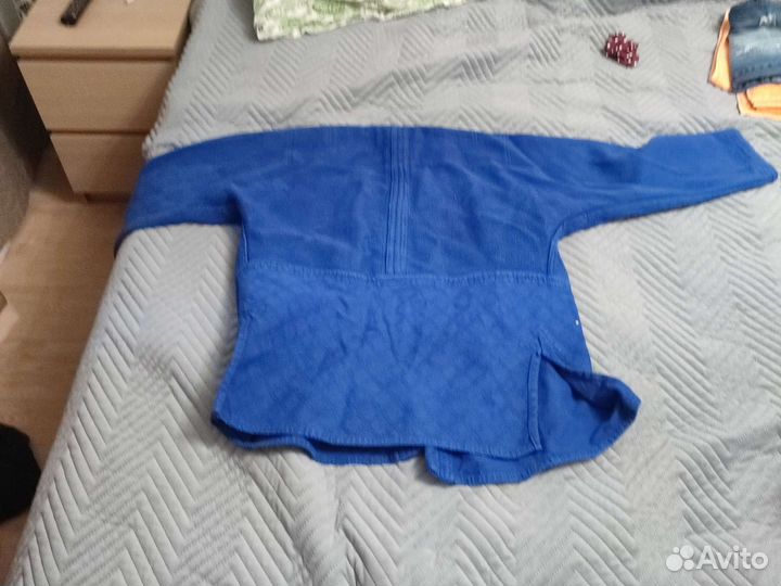 Кимоно для дзюдо синее с белым поясом