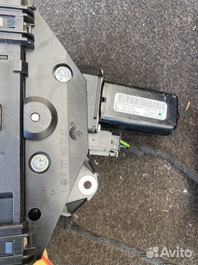 Моторчик подачи ремня безопасности Mercedes C207