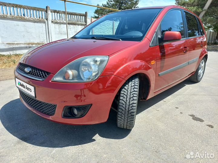 Ford Fiesta 1.4 AMT, 2007, 284 245 км