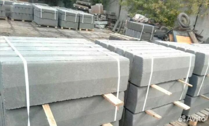 Бордюр дорожный 1000х300х150