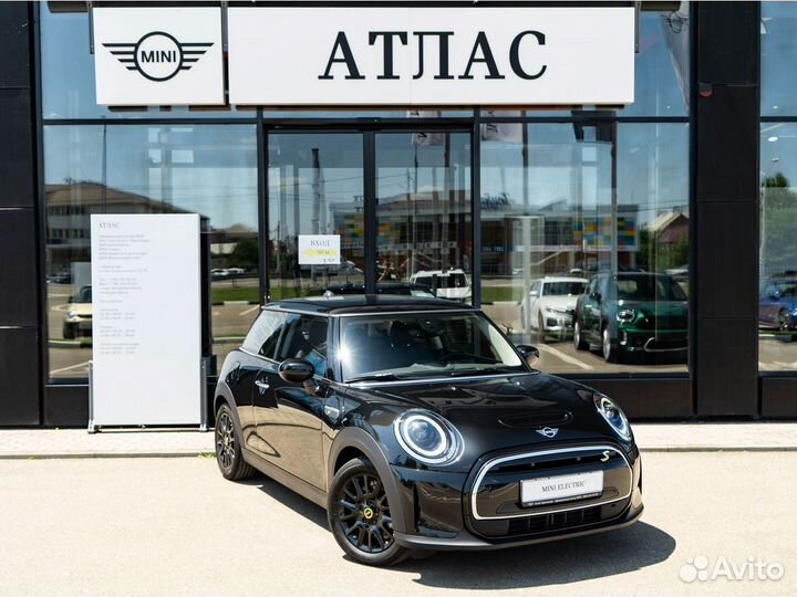MINI Cooper SE 184 л.с. AT, 2023
