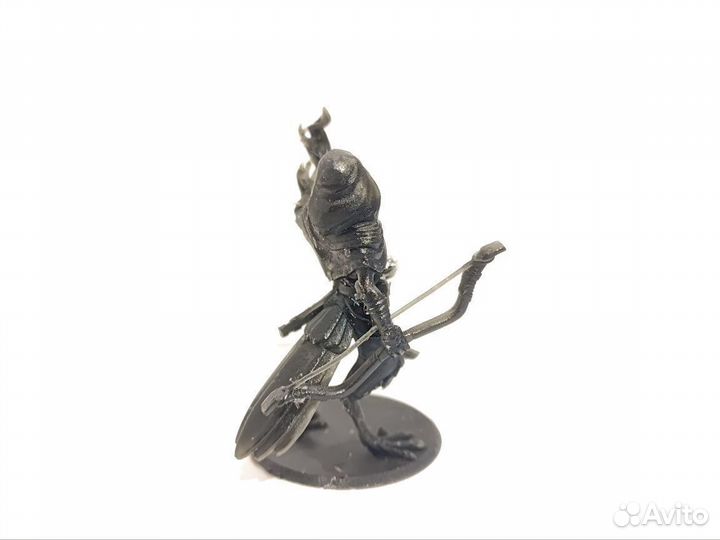 Фигурка kenku dnd кенку днд ворон в плаще