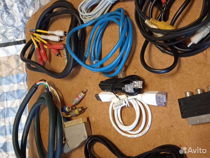 Кабели для аудио, видео, блоки питания, переходник