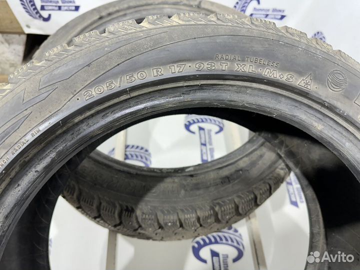 Nokian Tyres Hakkapeliitta 4 205/50 R17