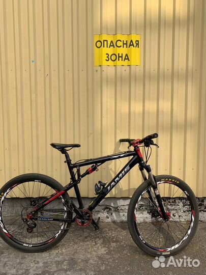 Двухподвесный велосипед Jamis Dakar на 26