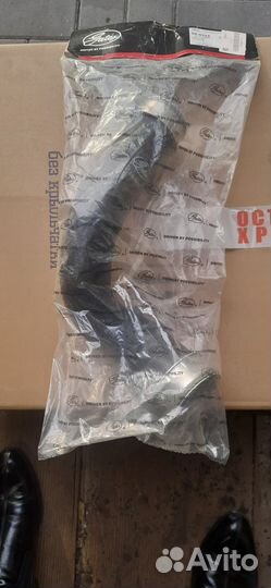 Патрубок интеркулера на volkswagen t5 2,5TDI