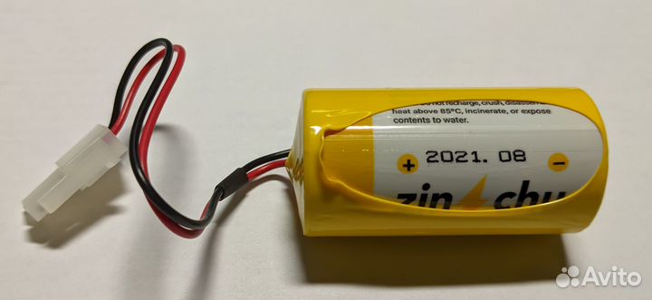 Новая литиевая батарейка 