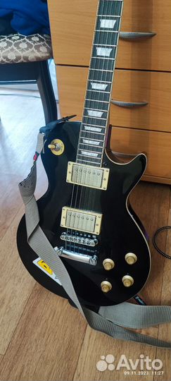 Электро гитара