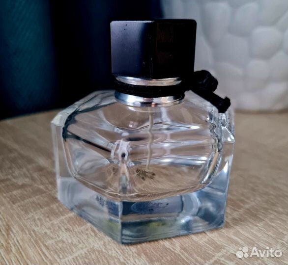 Пустой флакон от духов Gucci flora