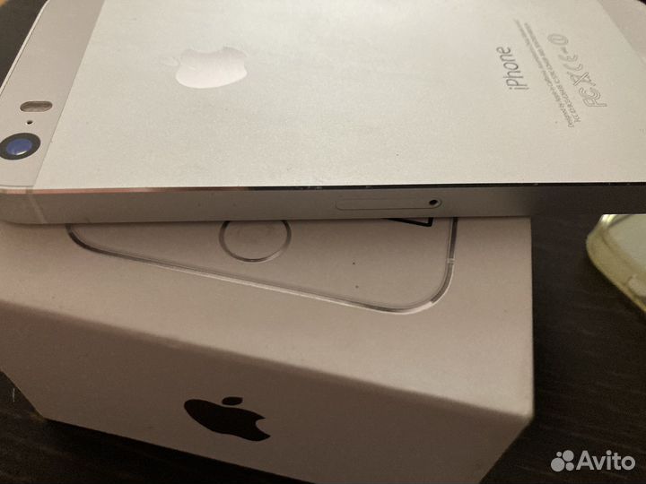 iPhone 5S, 16 ГБ
