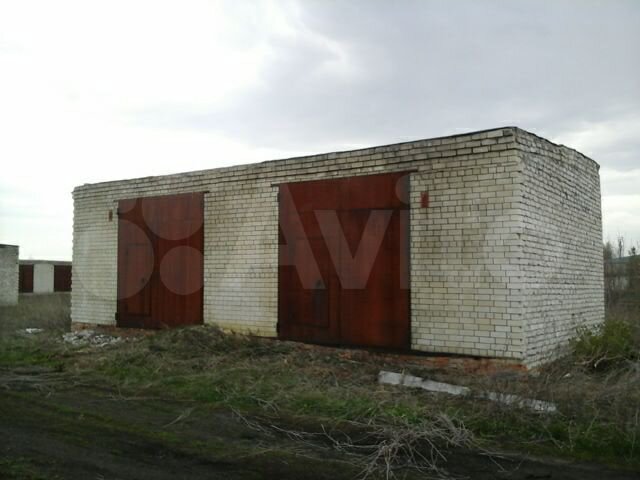 Гараж, > 30 м²